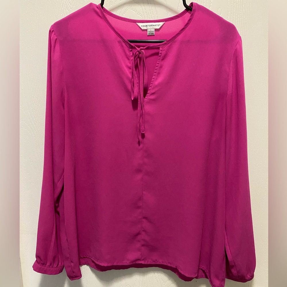 Tie-front keyhole blouse